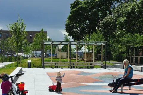 Tiedemannsparken lekeplass