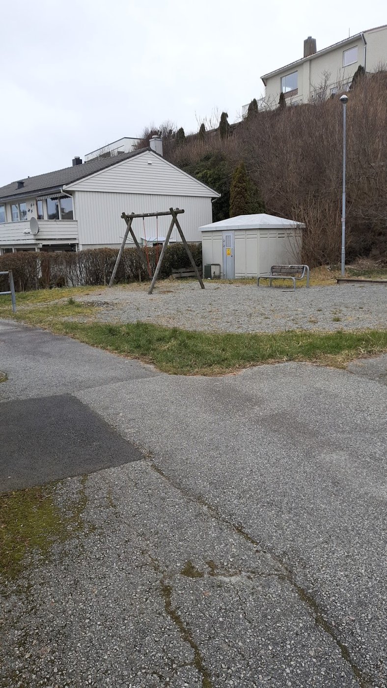 Stjørdølavegen lekeplass